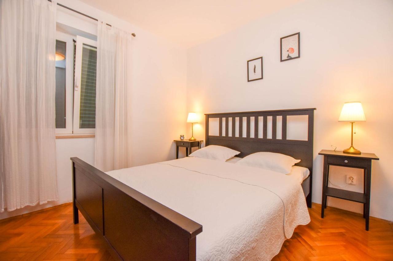 Apartmani Mara Pakoštane Exterior foto